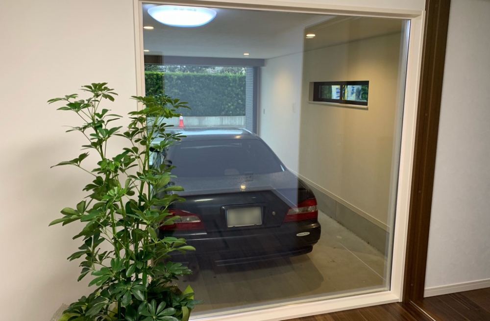 埼玉県 M様 車好きのためのインナーガレージのある家 お客様による投稿動画 E スマプロジェクト 新築 注文住宅ならイシンホーム 標準装備でウイルス対策のある家